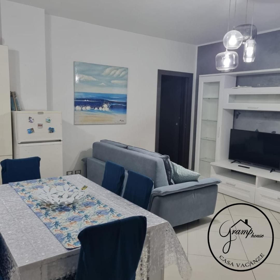 Gramp House Casa Vacanze Cellole Dış mekan fotoğraf